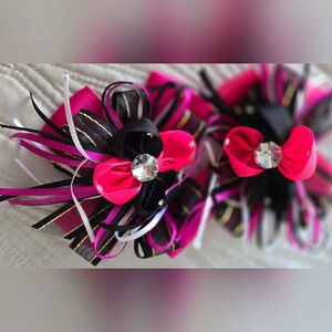 💚💥3/$15💥- Girl Bows Set Of 2